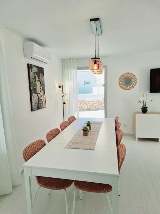 Malibu Mogan Secret Pool Villa - Piscina Privada Y Climatizada - Exclusive Heated Pool La Playa de Tauro Luaran gambar